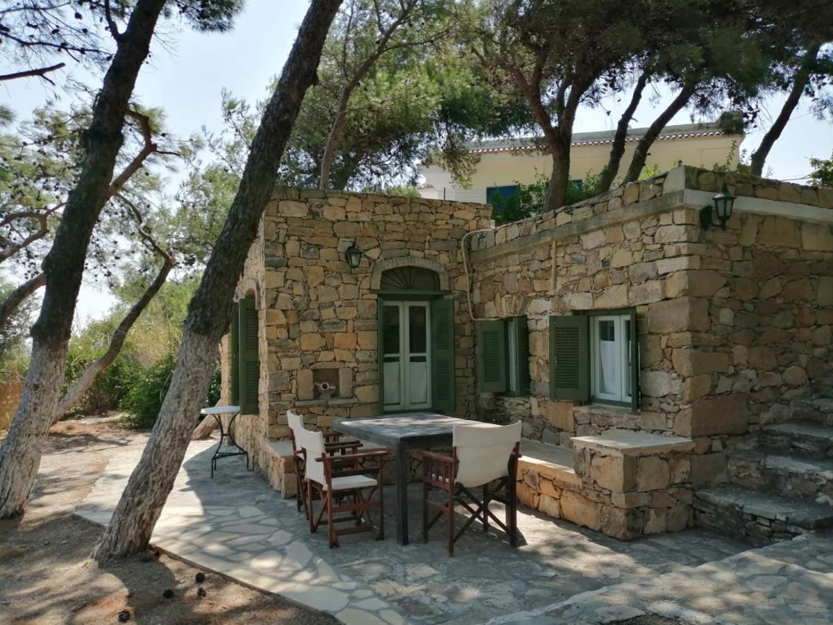 Petrino 2 - Traditional Lerian House Lakkion Exterior photo